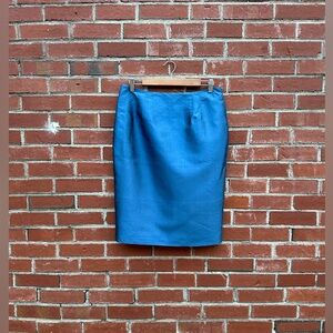 Vintage Sylvia Heisel 2000 Silk Pencil Skirt. Blue with yellow lining. Size 8.